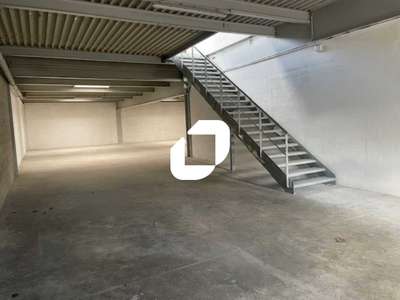 A louer Local d'activité 329m² Neuilly plaisance