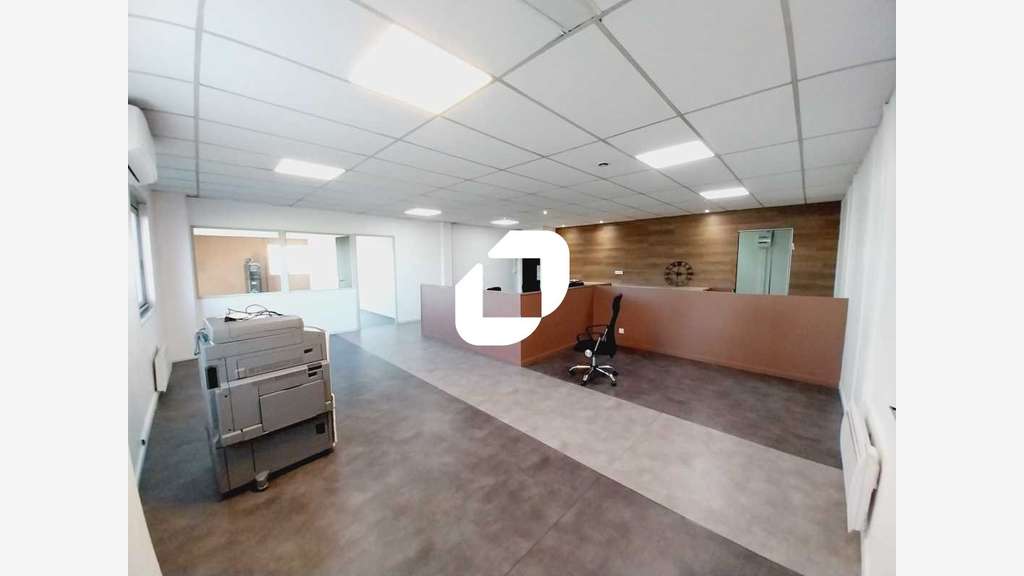 A louer Local d'activité 275m² Neuilly plaisance