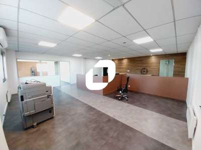 A louer Local d'activité 275m² Neuilly plaisance