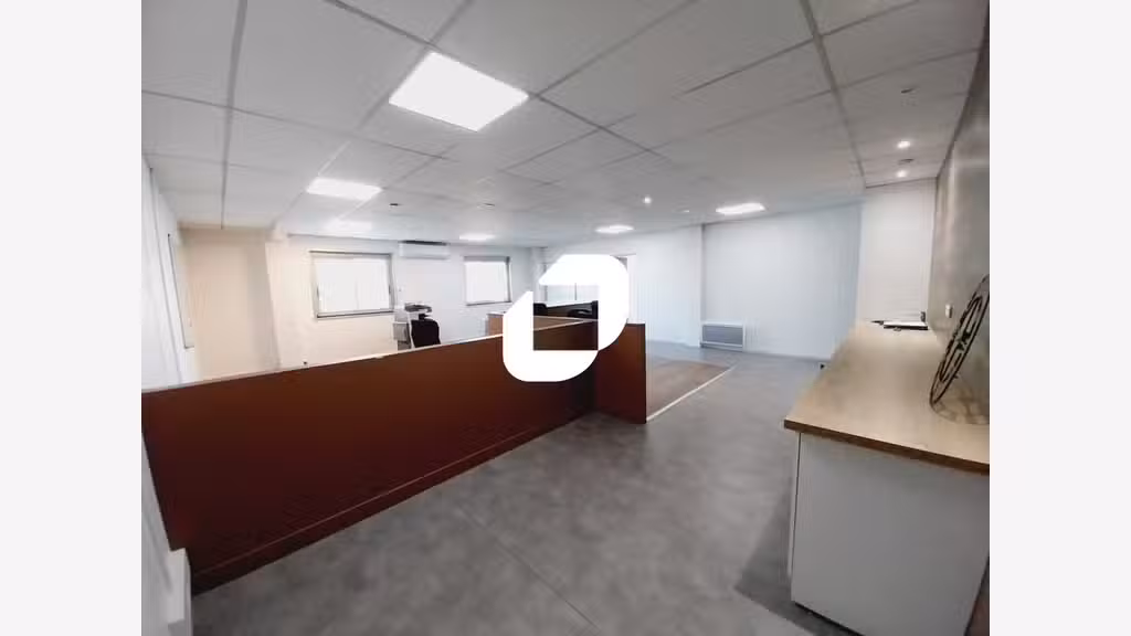 A louer Local d'activité 275m² Neuilly plaisance
