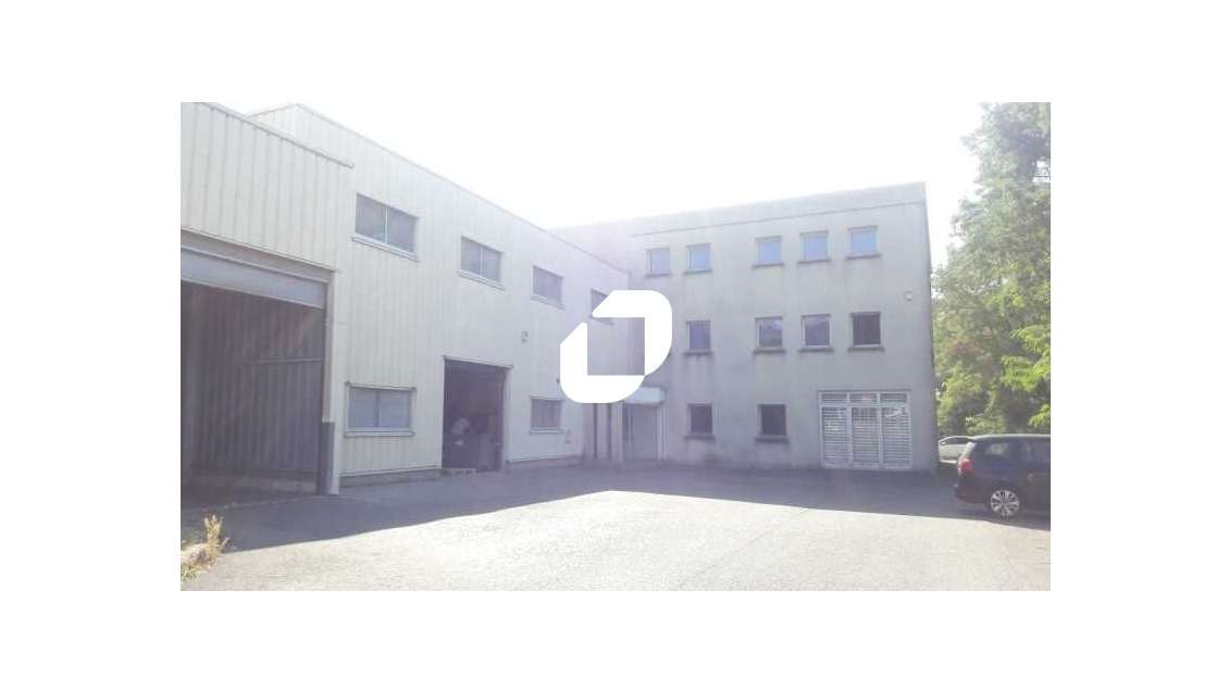 A louer Local d'activité 3715m² Neuilly sur marne