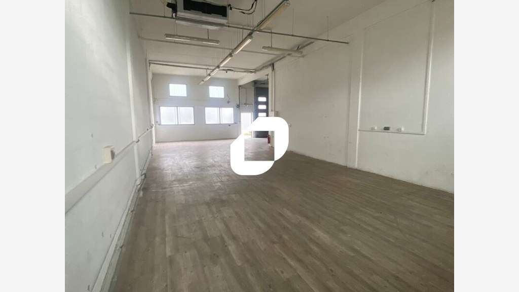 A louer Local d'activité 545m² Neuilly sur marne