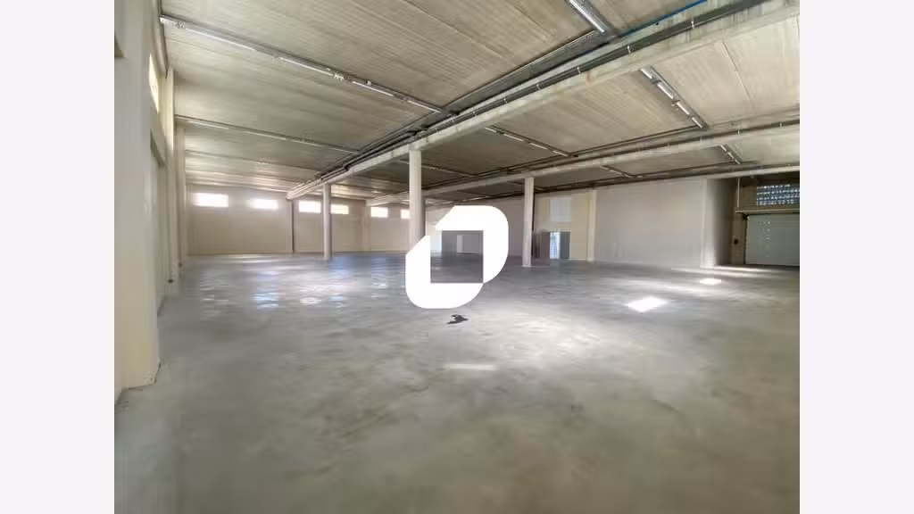 A louer Local d'activité 3000m² Neuilly sur marne