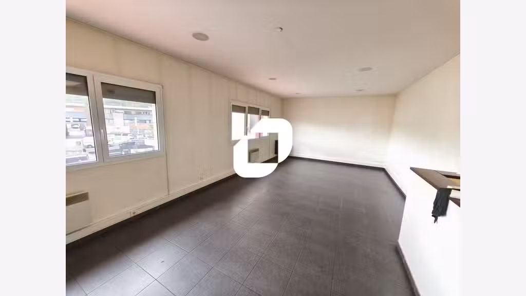 A louer Local d'activité 231m² Neuilly sur marne