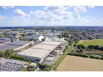 Location Locaux d'activités - Entrepôts à Neuville-en-Ferrain