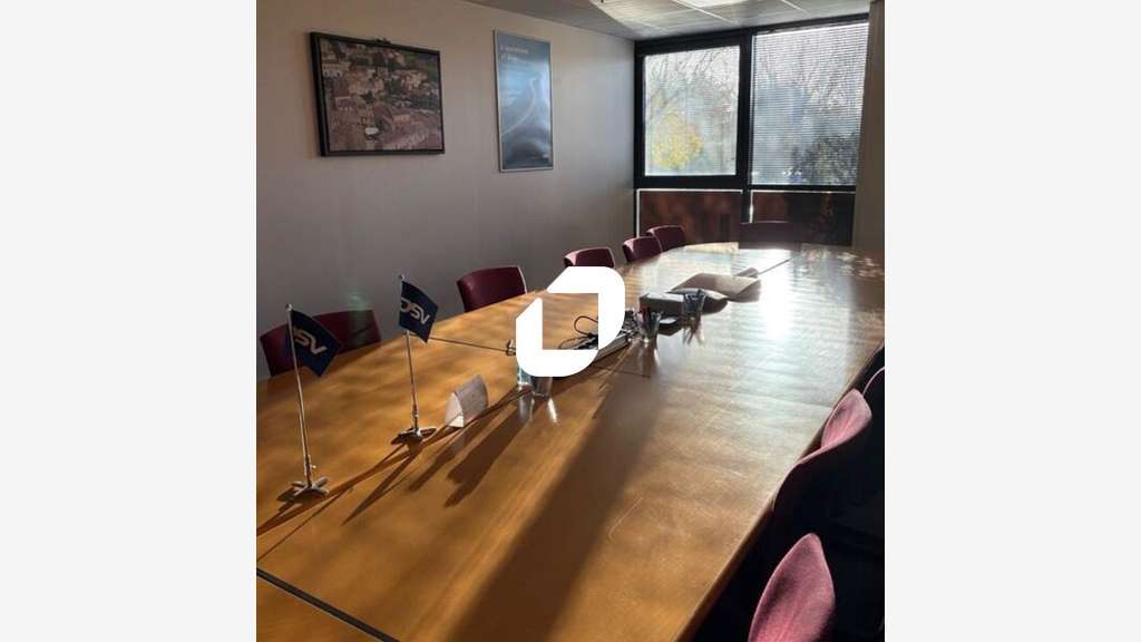  vous propose à la location sur la commune