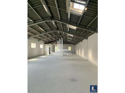 Location Locaux d'activités - Entrepôts à Nice