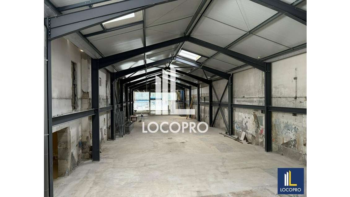 A louer entrepôt 620m² à Nice La Madeleine
