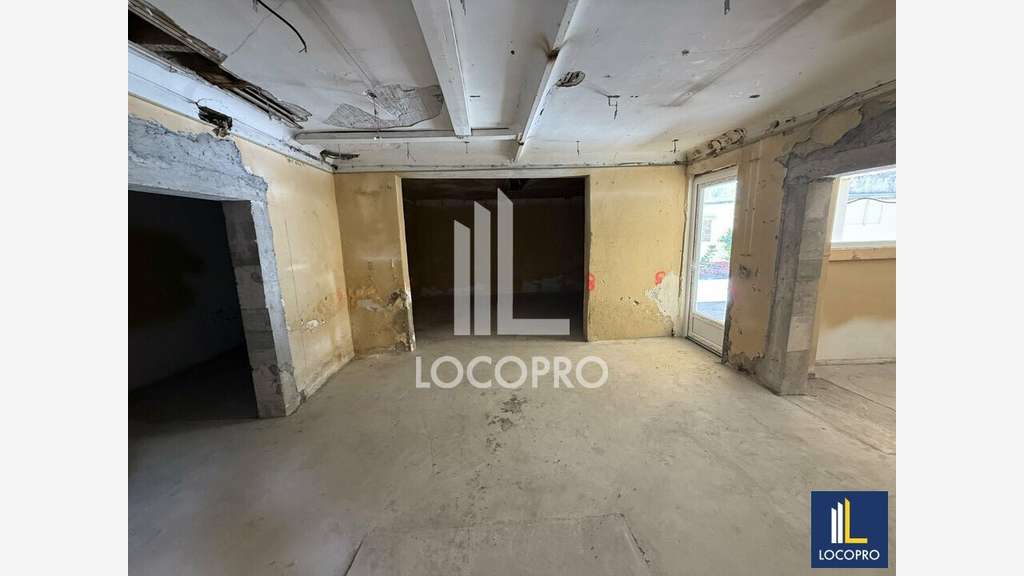 A louer entrepôt 529m² à Nice La Madeleine