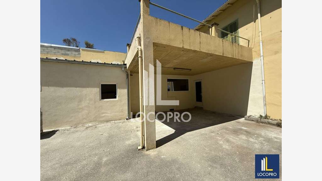 A louer entrepôt 529m² à Nice La Madeleine