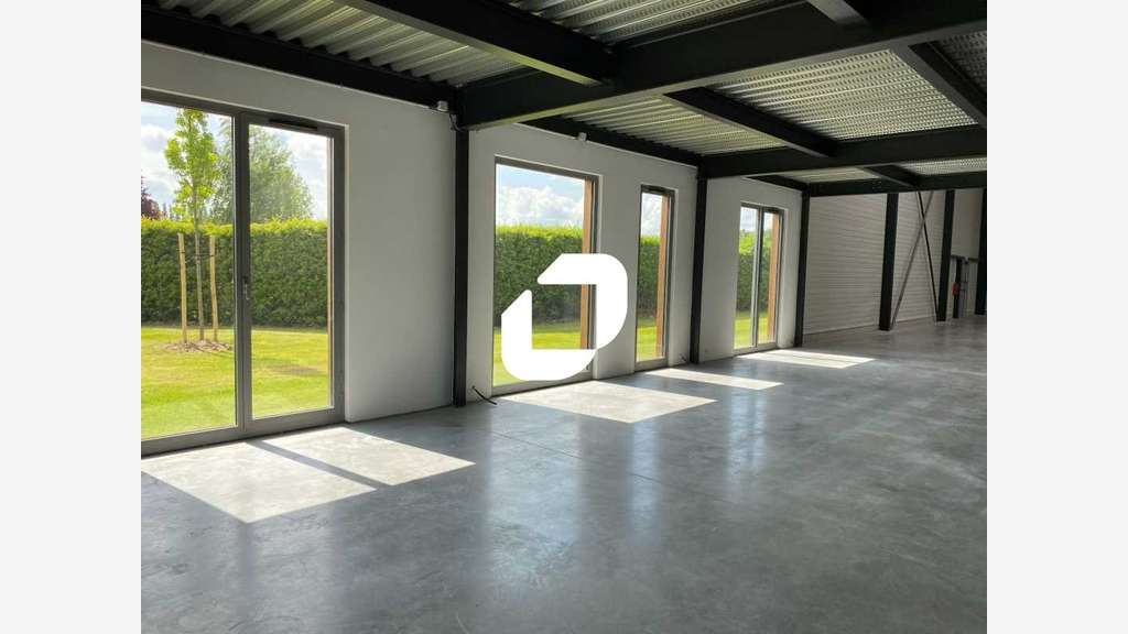 A louer Local d'activité 669m² Nieppe