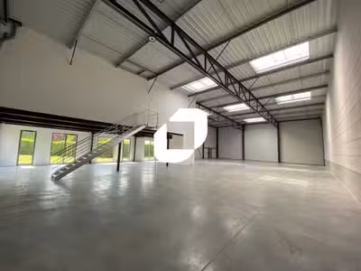 A louer Local d'activité 669m² Nieppe