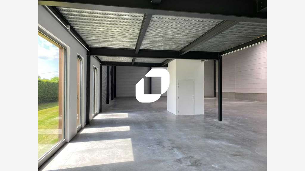 A louer Local d'activité 669m² Nieppe