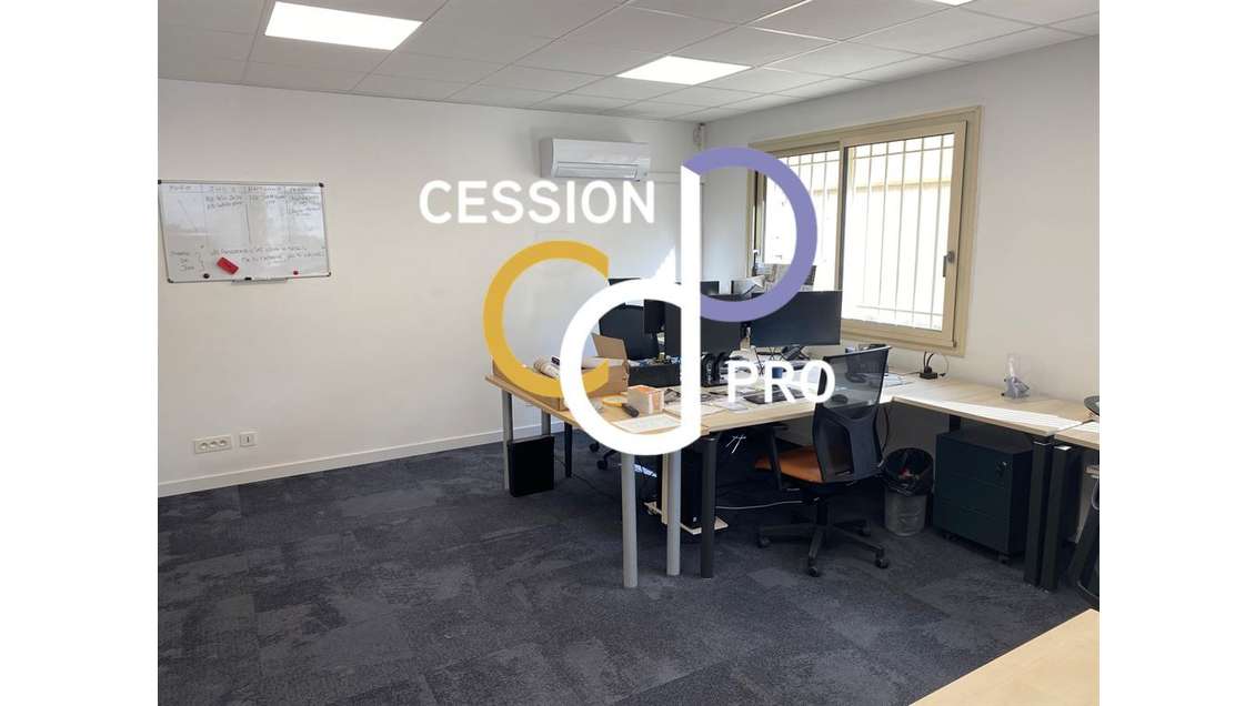 Local d'activité 425m² à louer périphérie Nîmes