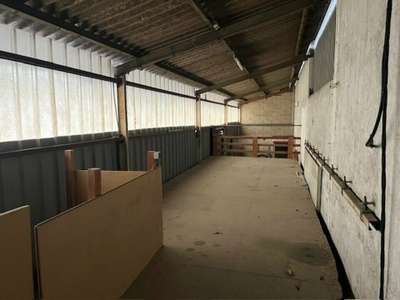 Location Locaux d'activités - Entrepôts à Nîmes