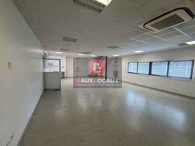 Location Locaux d'activités - Entrepôts à Nîmes