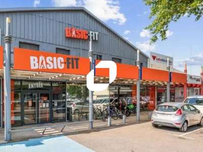 Location Locaux d'activités - Entrepôts à Nîmes