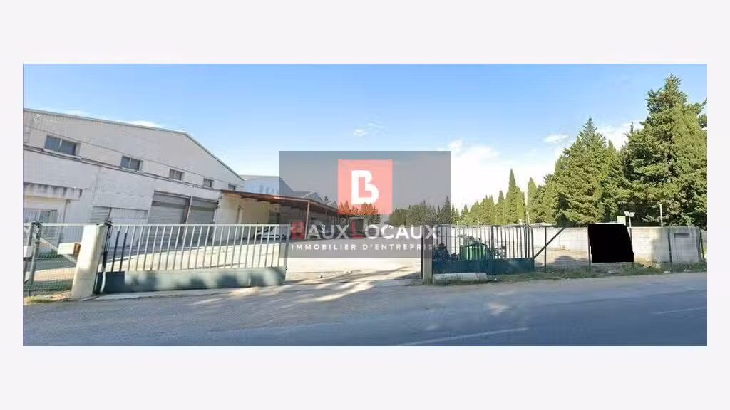 A louer local d'activité 1155m² à Nîmes