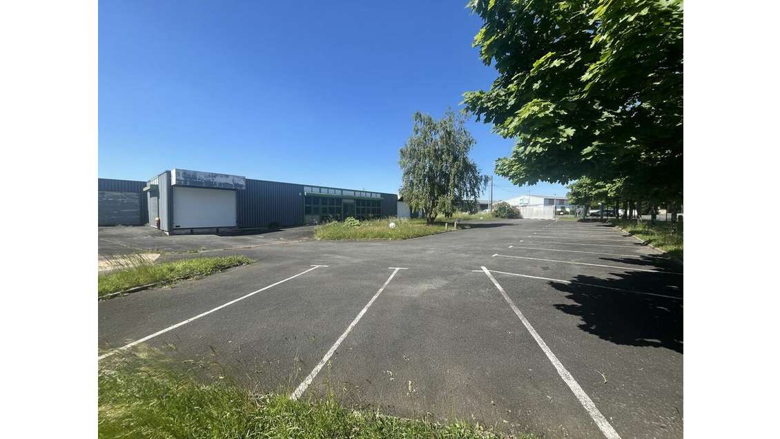 Local d'activité à louer à Niort zone St-Liguaire