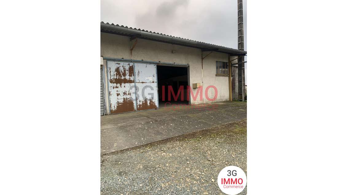 A louer entrepôt 91m² à Niort proche Av de Nantes 