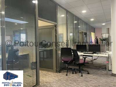 Location Locaux commerciaux - Boutiques à Niort