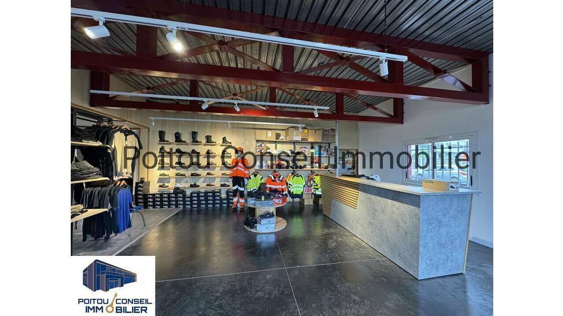 Local d'activité 328m² à louer à Niort St Liguaire