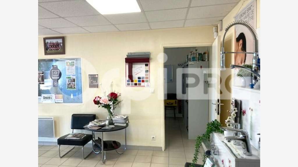 Entrepôt/Bureau