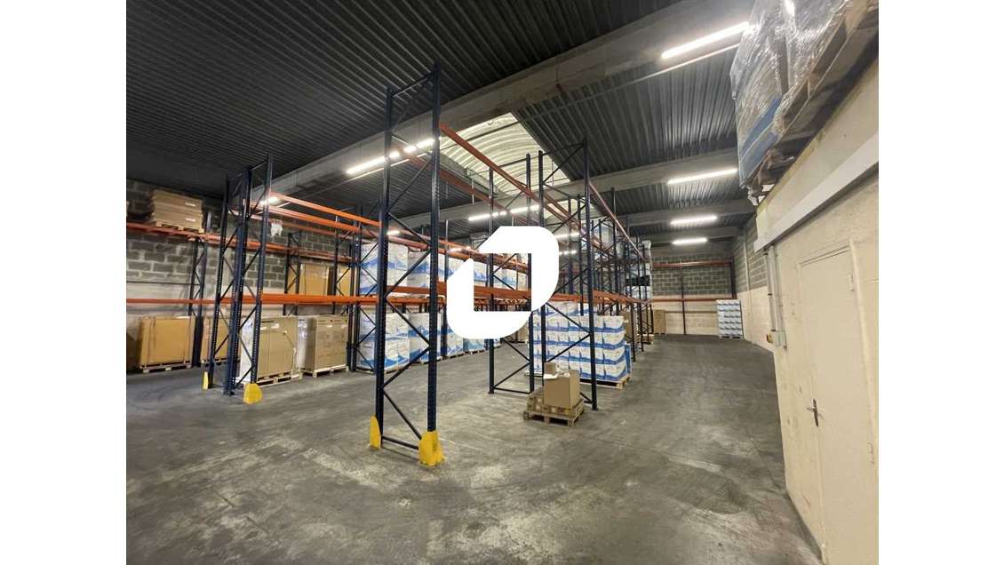 A louer Local d'activité 530m² Noisy le grand