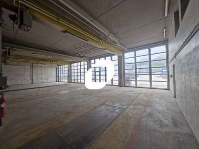 Location Locaux d'activités - Entrepôts à Noisy-le-Grand