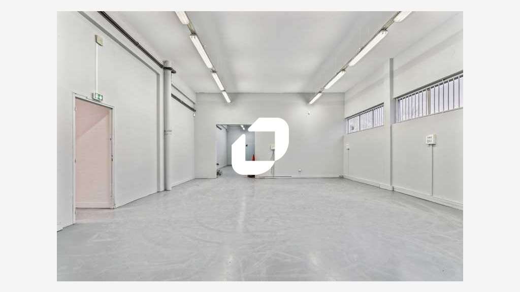 A louer Local d'activité 174m² Noisy le grand