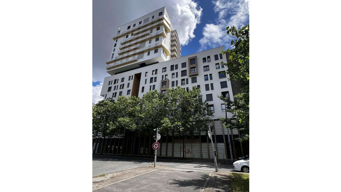 Location local d'activités de 968m² à Noisy-le-Sec