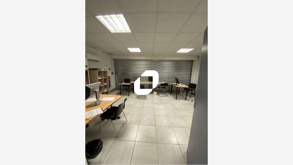 A louer Local d'activité 408m² Noisy le sec