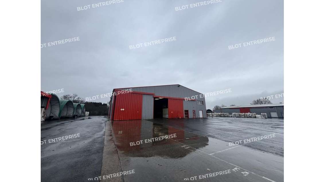 A louer bâtiment indépendant 1017m² Nort-sur-Erdre