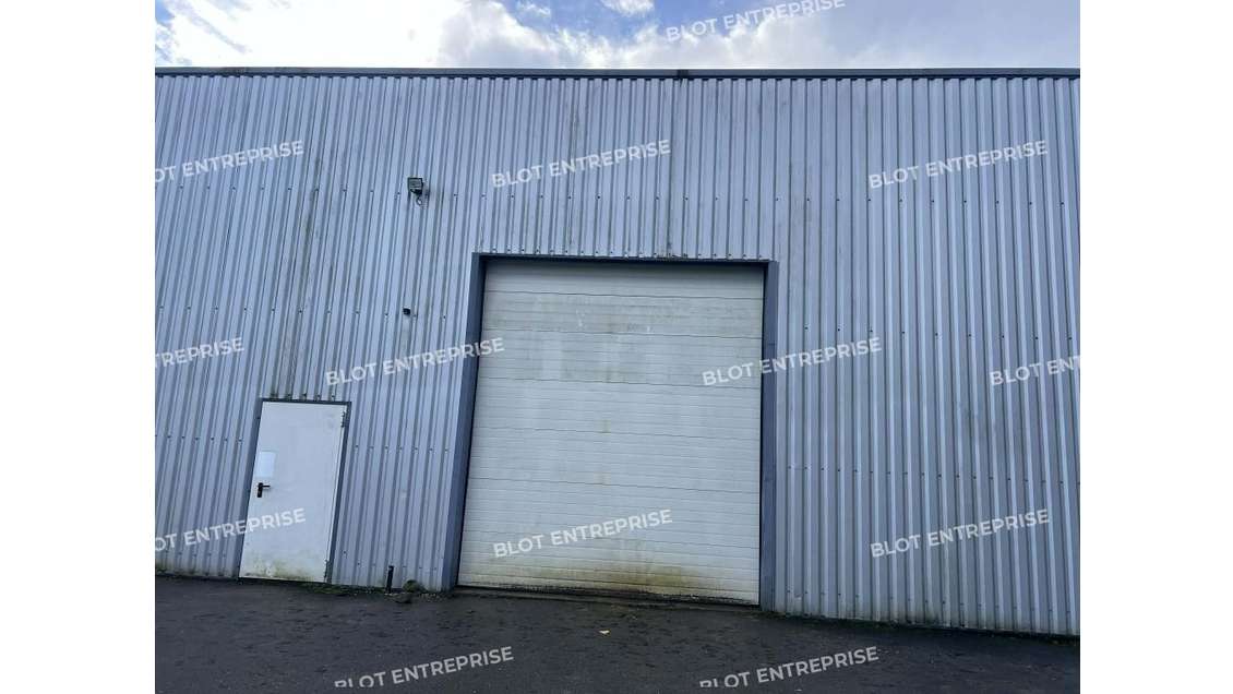 A louer cellule d'activités à Noyal-sur-Vilaine