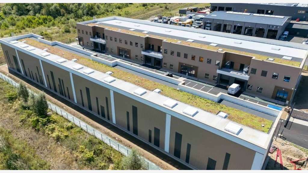 Locaux d'activités à partir de 190 m² à Oissel