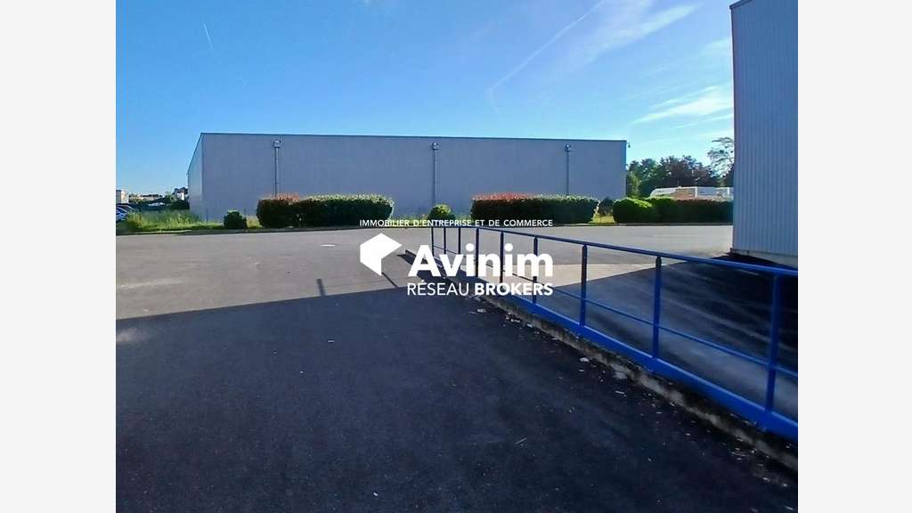 Très beau local d'activité à louer à Olivet N20/A7