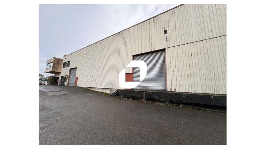 A louer Local d'activité 774m² Orgeval