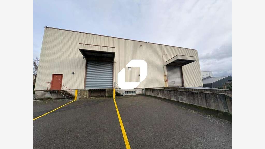 A louer Local d'activité 427m² Orgeval