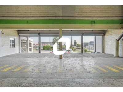 Location Locaux d'activités - Entrepôts à Orly