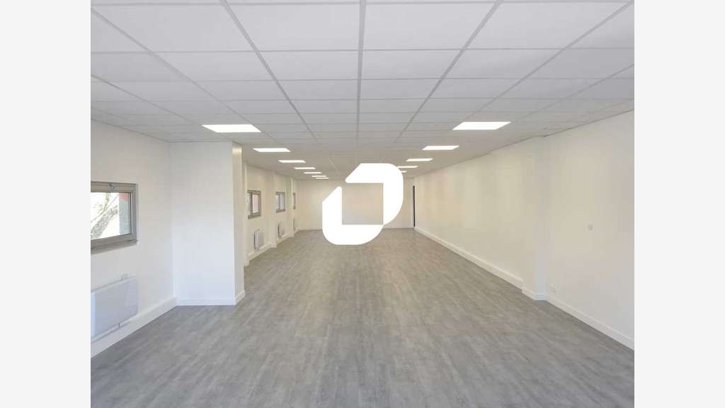 A louer Local d'activité 368m² Orly