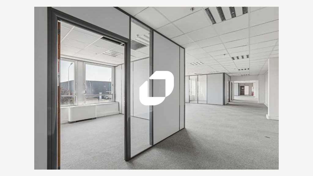 A louer Local d'activité 2026m² Orly