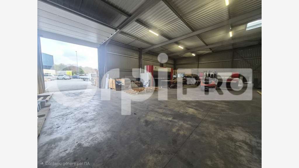 A louer local d'activité de 370m² à Ormes
