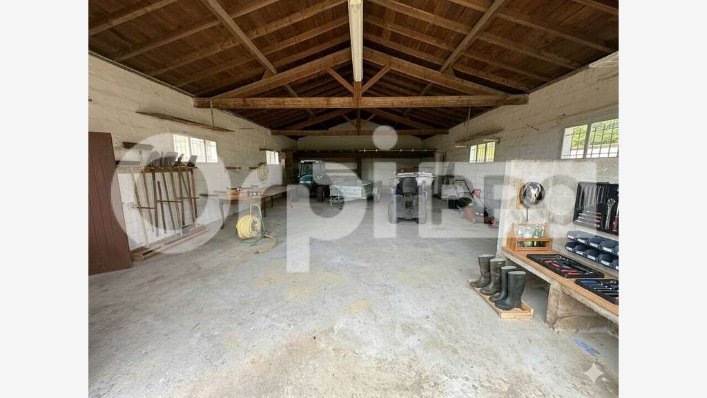 Entrepôt de 108m² à louer à Orthevielle