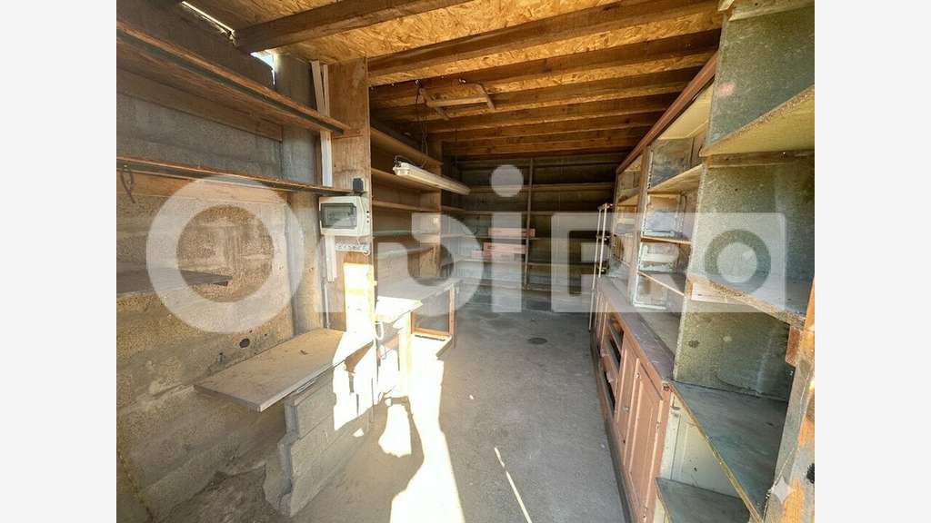 Entrepôt de 108m² à louer à Orthevielle
