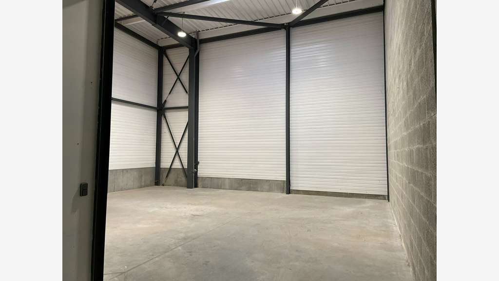 A louer local d'activité neuf de 240m² à Nantes