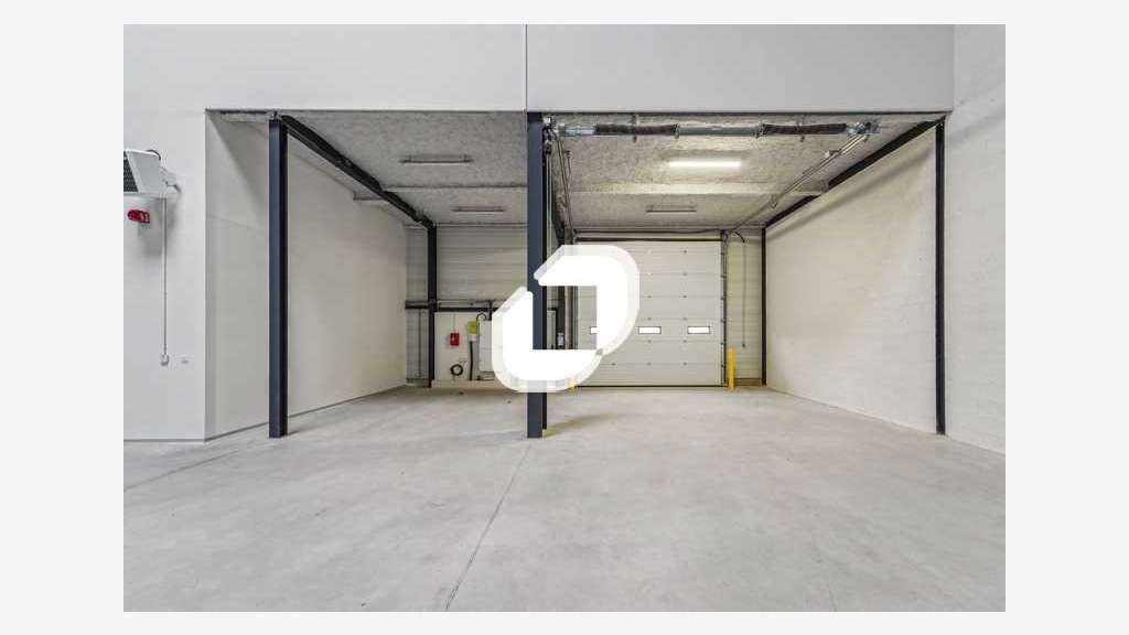 A louer Local d'activité 546m² Osny