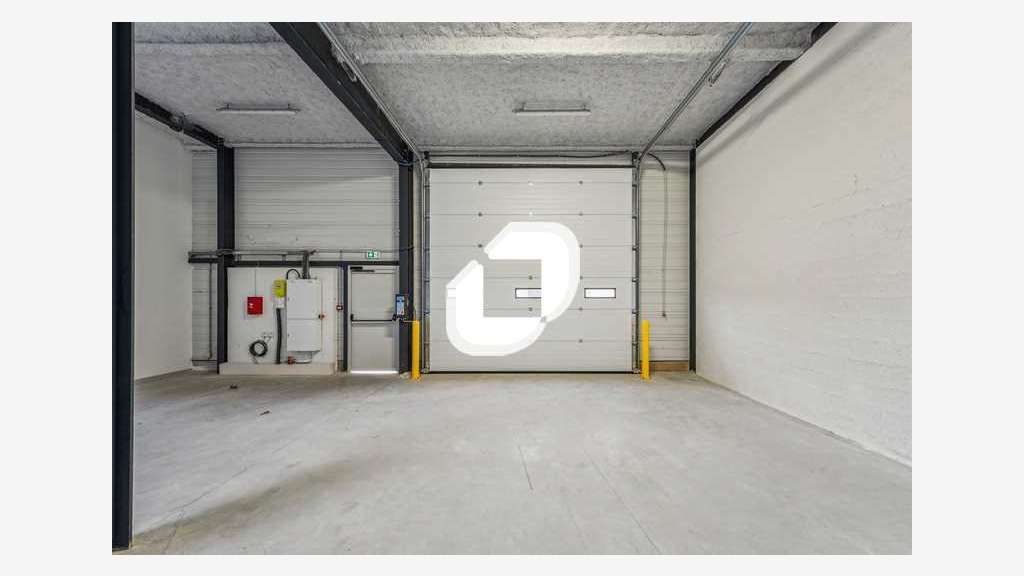 A louer Local d'activité 546m² Osny
