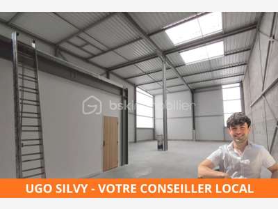 A louer local d'activité neuf de 323m² à Oullins