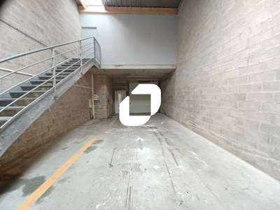 Location Locaux d'activités - Entrepôts à Ozoir-la-Ferrière