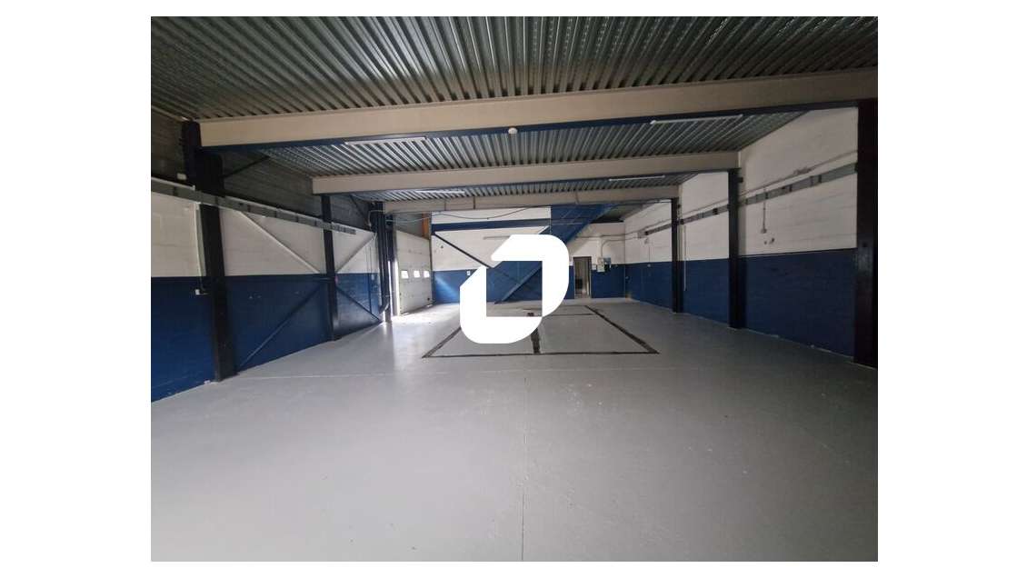 A louer Local d'activité 260m² Ozoir la ferriere